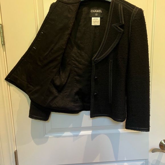 Chanel Black Tweed Women's Jacket 44 - Picture 3 of 5